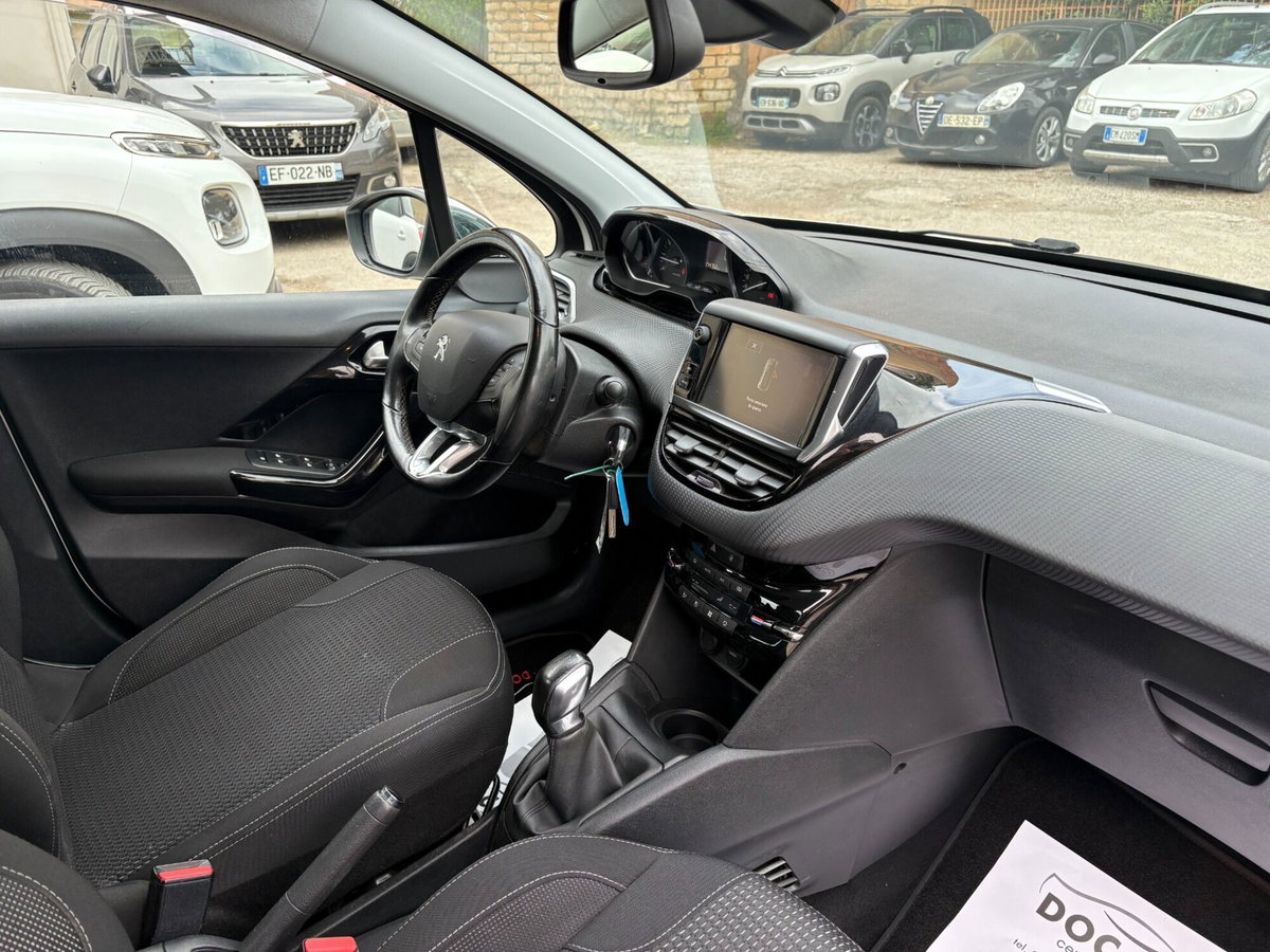 Peugeot 208 Turbo 110 EAT6 S&S 5 porte Allure (6)