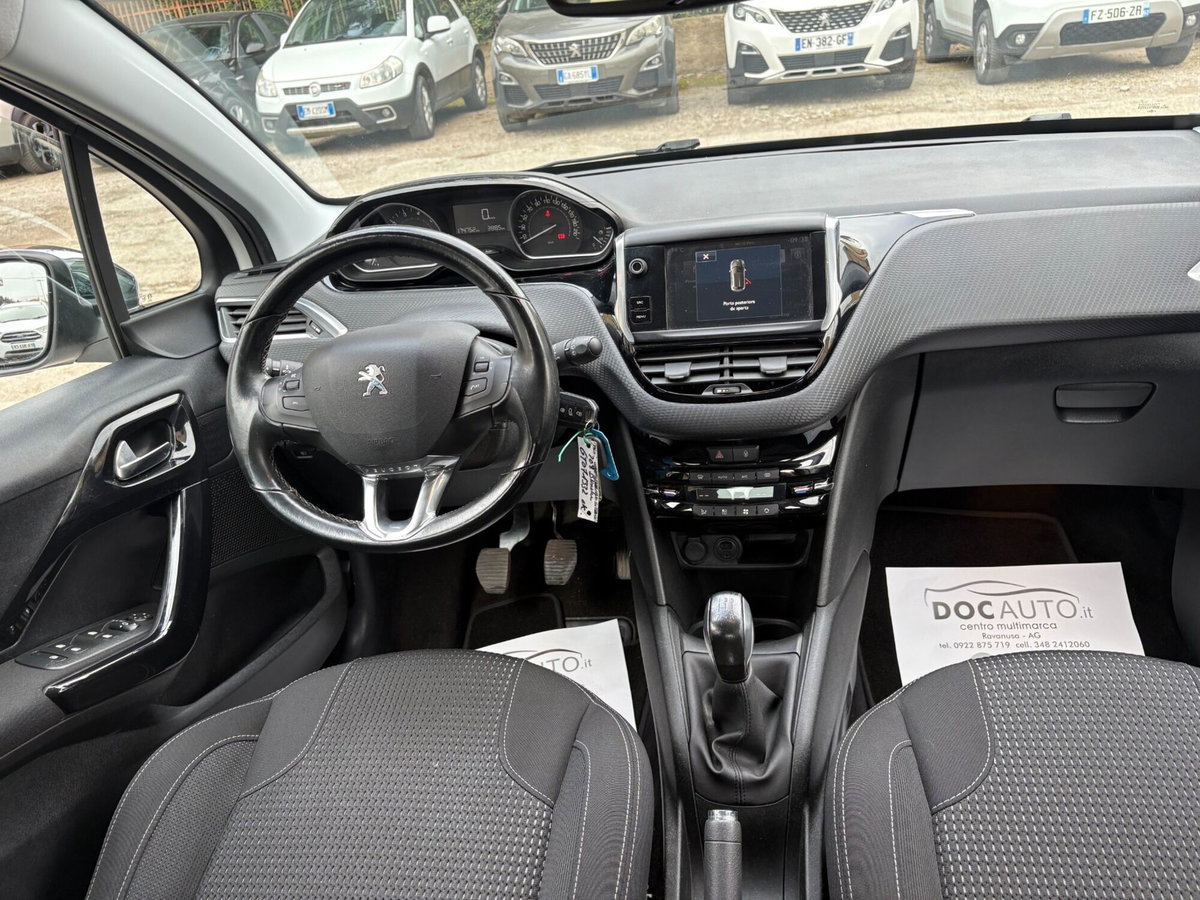 Peugeot 208 Turbo 110 EAT6 S&S 5 porte Allure (9)