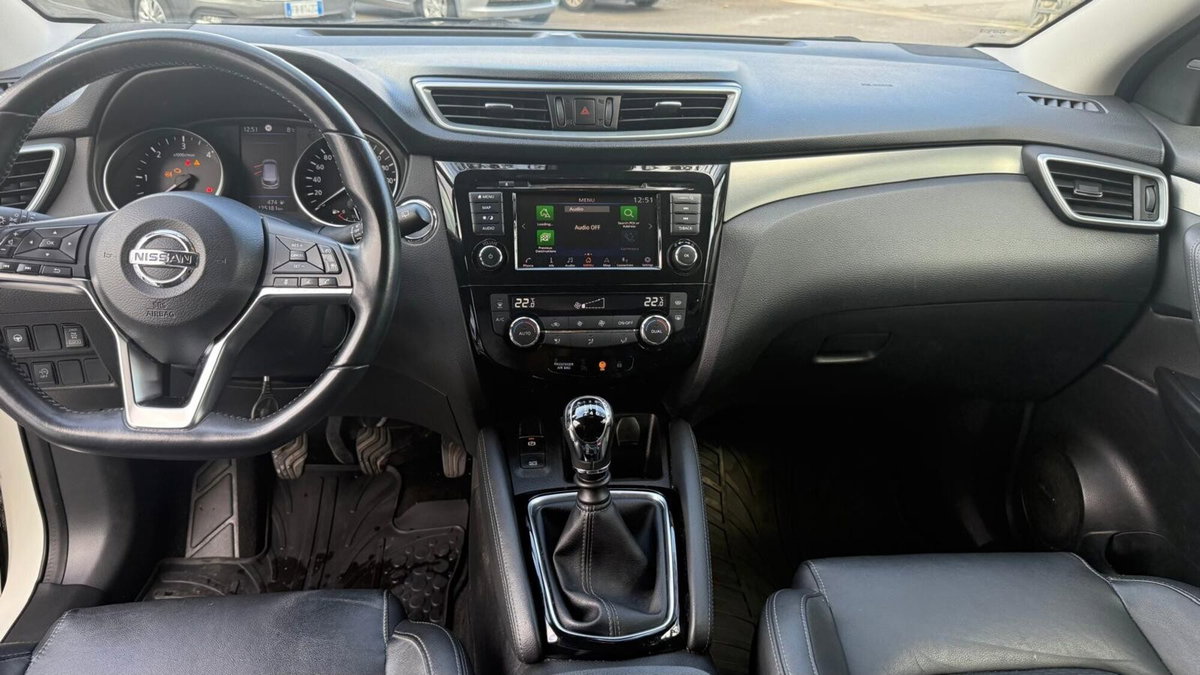 Nissan Qashqai 1.7 dCi 150 CV 4WD Tekna (14)