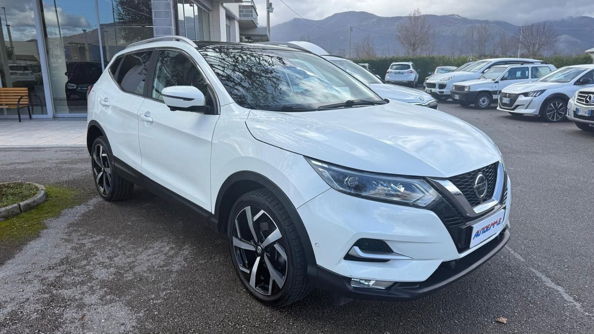Nissan Qashqai 1.7 dCi 150 CV 4WD Tekna (8)