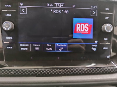 Volkswagen Polo 1.0 tsi Life 95cv dsg (16)