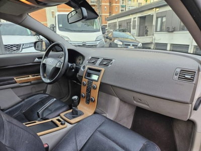 Volvo V50 2.0 D cat Summum (9)
