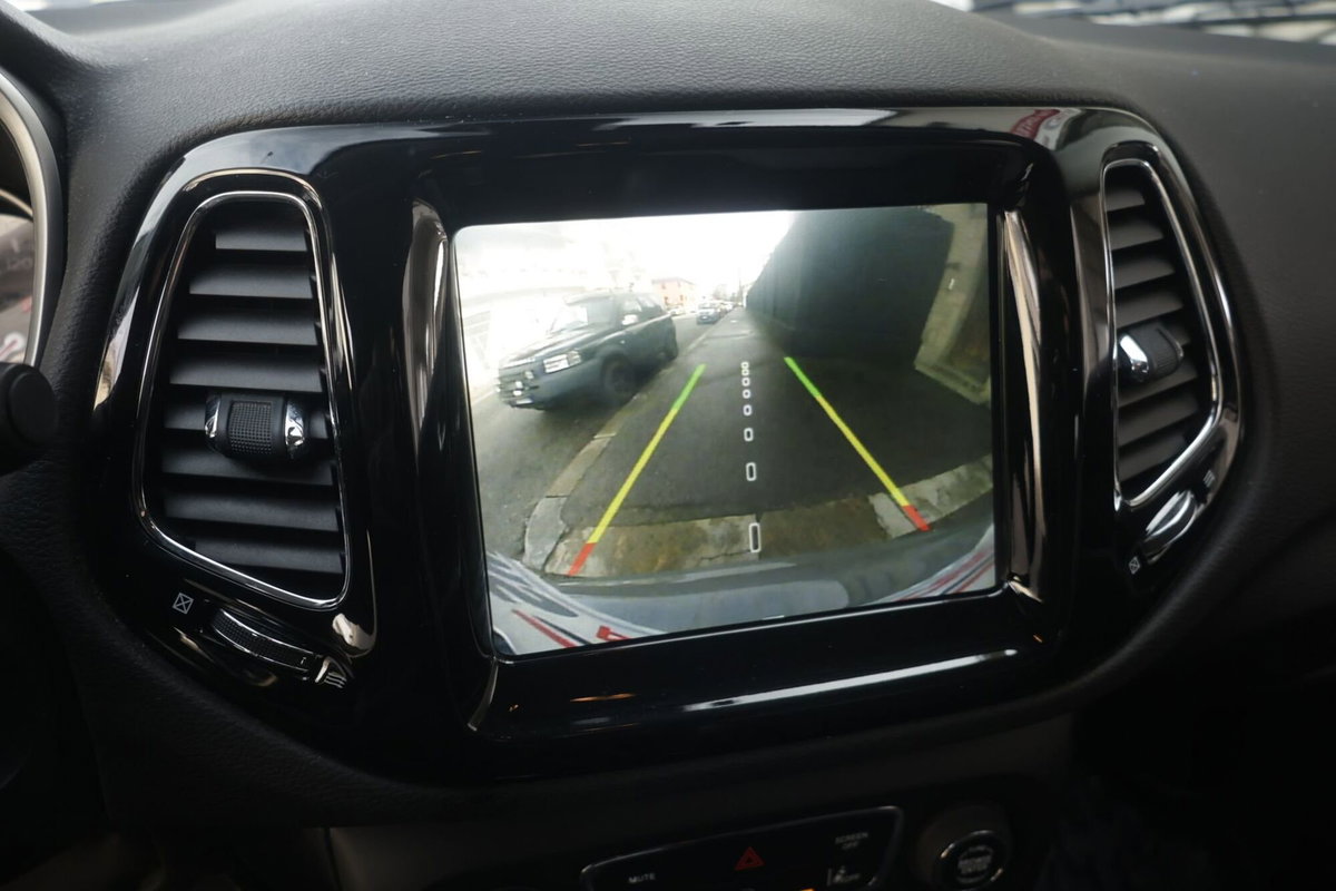 Jeep Compass 1.6 Multijet II 2WD Limited (8)
