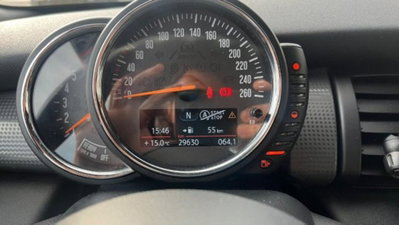 MINI Mini Cabrio 1.5 Cooper D Hype Cabrio (10)
