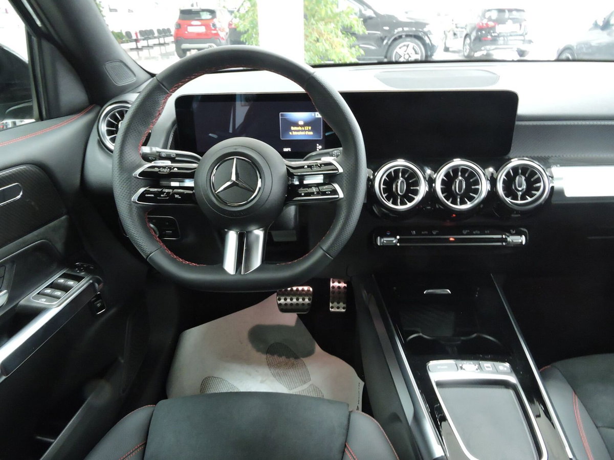 Mercedes-Benz GLB 200 d AMG Line Advanced Plus Seaside Edition auto (11)