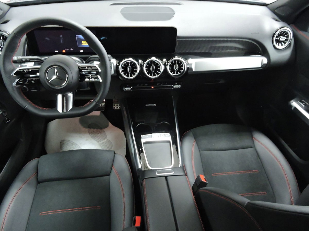 Mercedes-Benz GLB 200 d AMG Line Advanced Plus Seaside Edition auto (12)