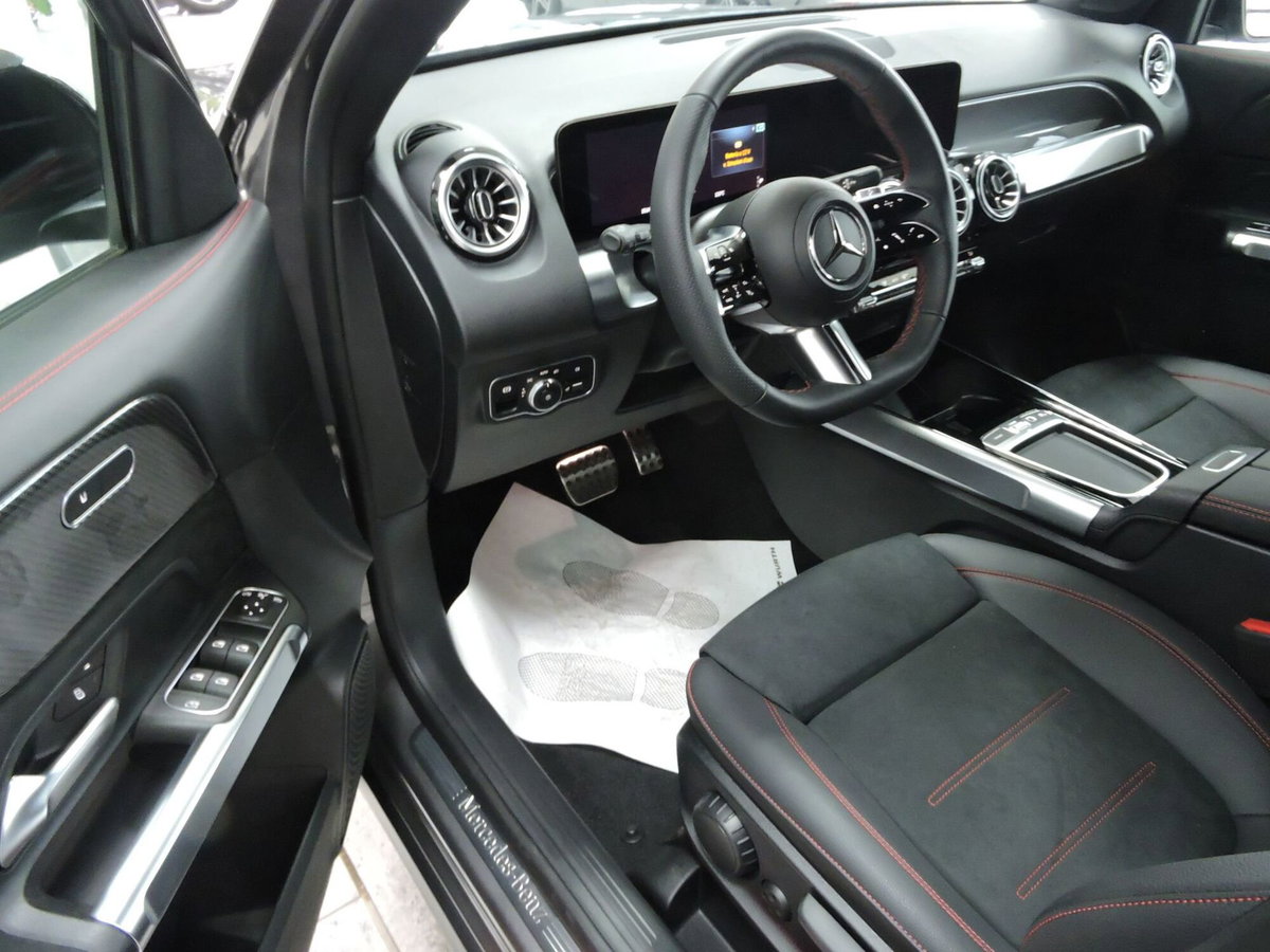 Mercedes-Benz GLB 200 d AMG Line Advanced Plus Seaside Edition auto (13)