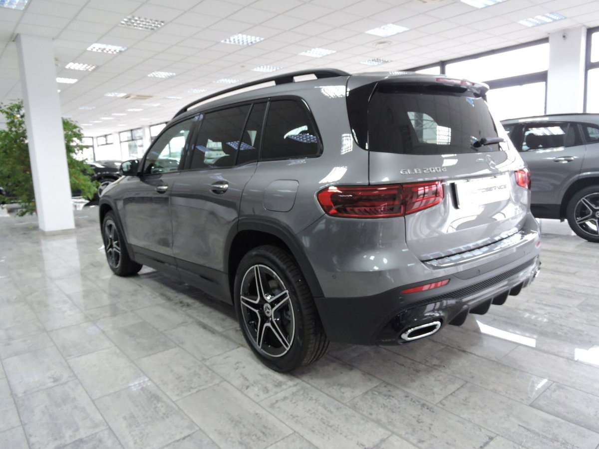 Mercedes-Benz GLB 200 d AMG Line Advanced Plus Seaside Edition auto (5)