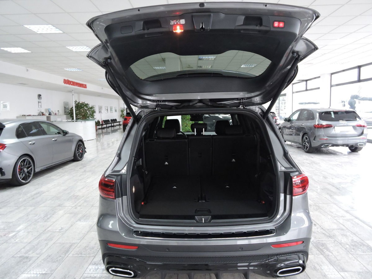 Mercedes-Benz GLB 200 d AMG Line Advanced Plus Seaside Edition auto (9)