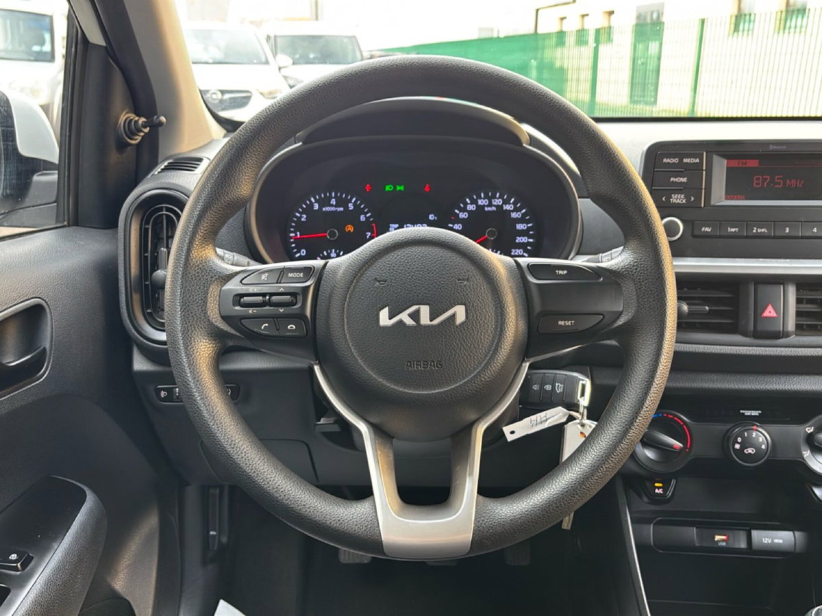 Kia Picanto 1.0 12V 5 porte AMT Urban (13)