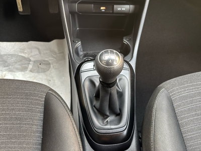 Kia Picanto 1.0 12V 5 porte AMT Urban (17)