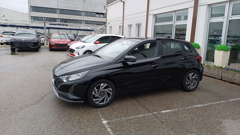 Hyundai i20 1.2 MPI MT ConnectLine