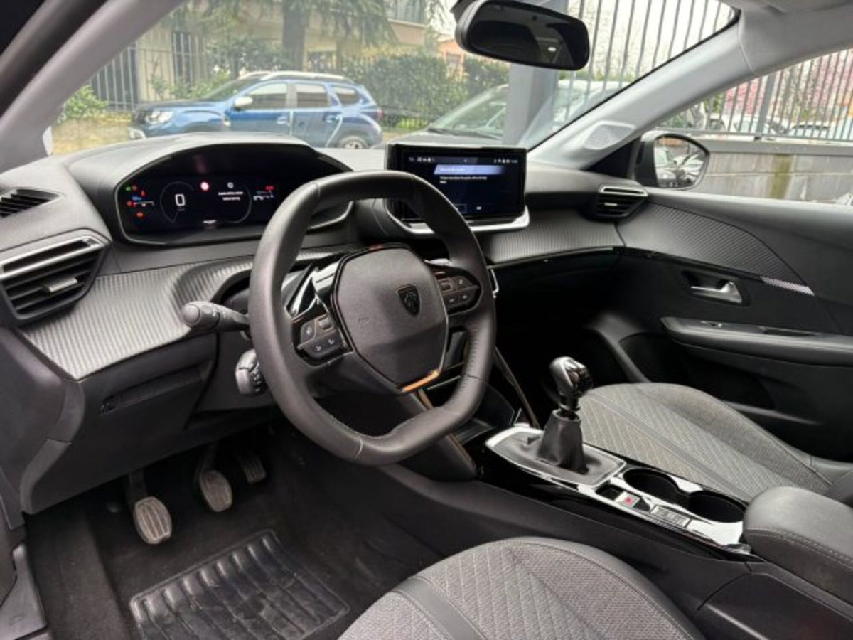 Peugeot 208 PureTech 100 Stop&Start 5 porte Allure (6)