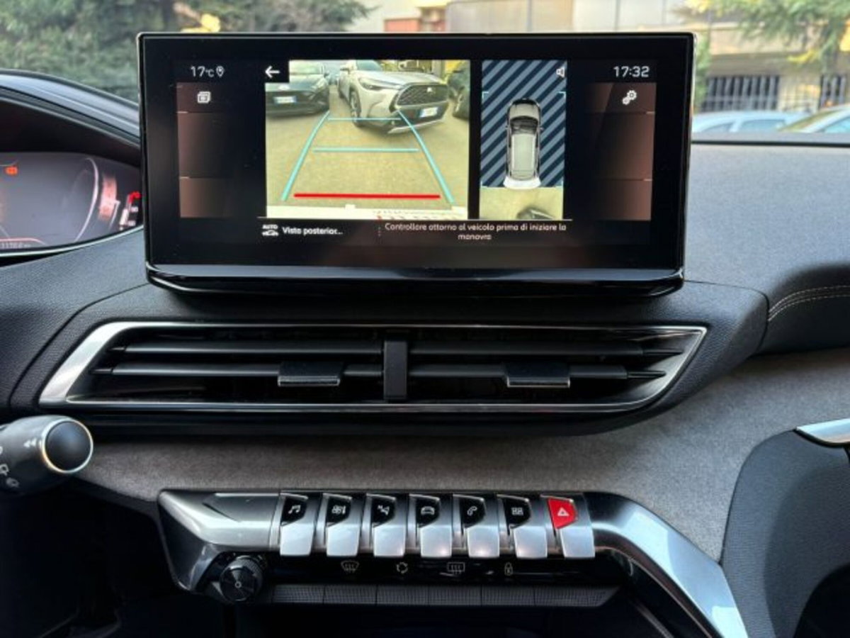 Peugeot 3008 PureTech Turbo 130 S&S GT (9)