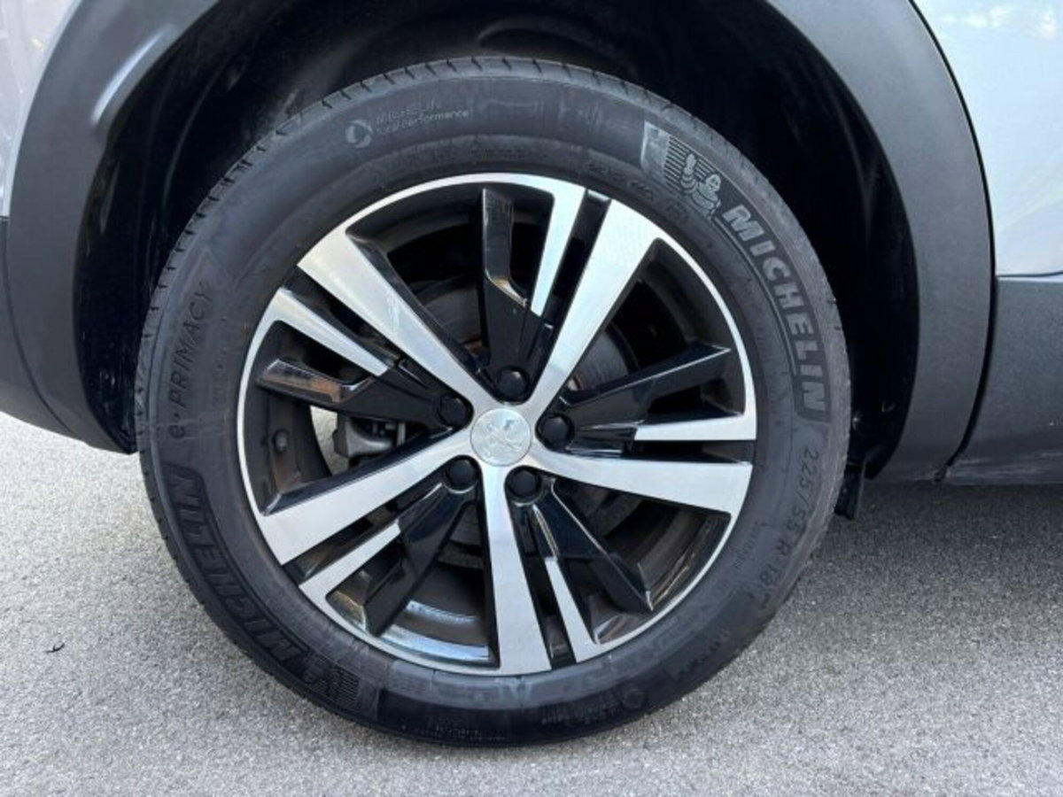 Peugeot 3008 PureTech Turbo 130 S&S GT (15)