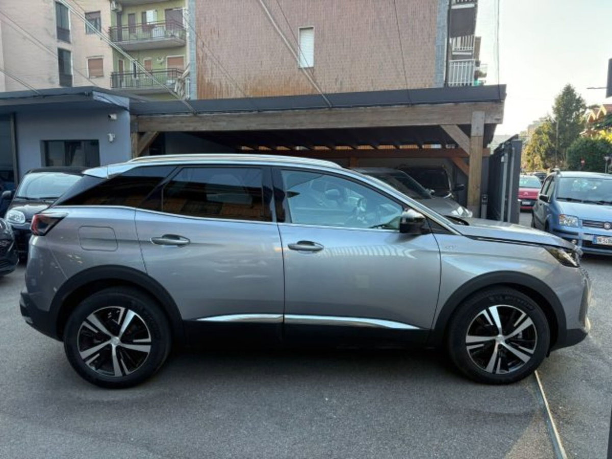 Peugeot 3008 PureTech Turbo 130 S&S GT (2)