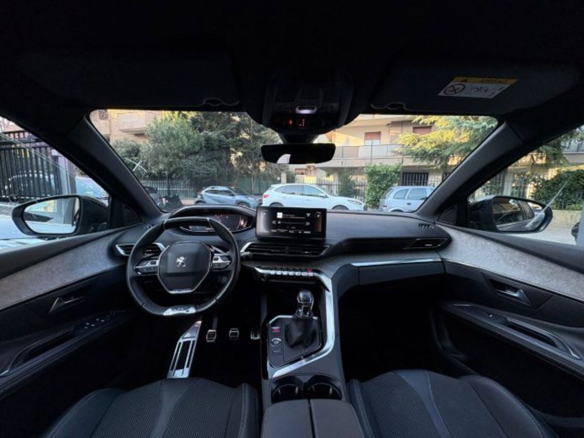 Peugeot 3008 PureTech Turbo 130 S&S GT (6)