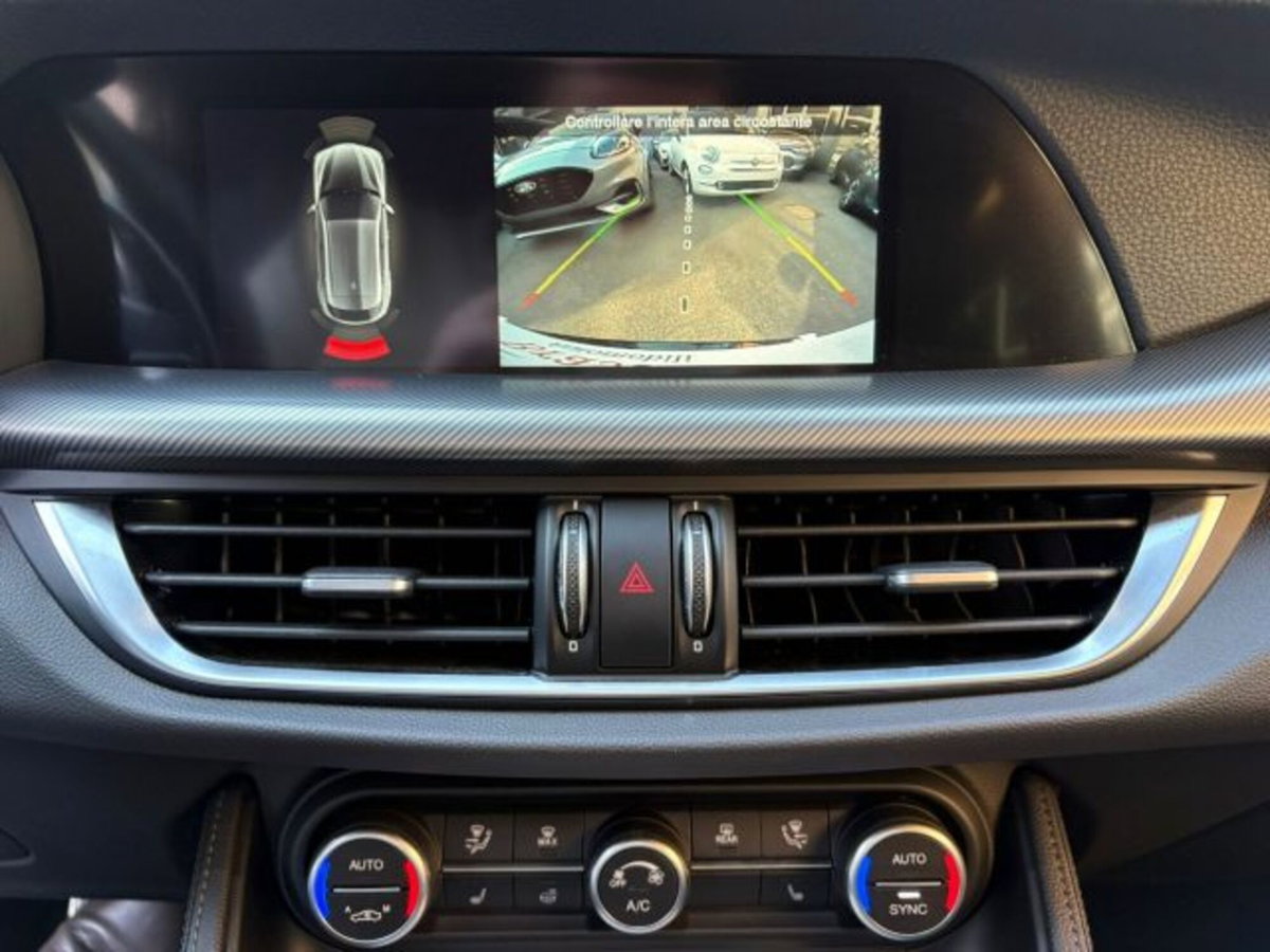 Alfa Romeo Stelvio Stelvio 2.2 Turbodiesel 210 CV AT8 Q4 Veloce (11)