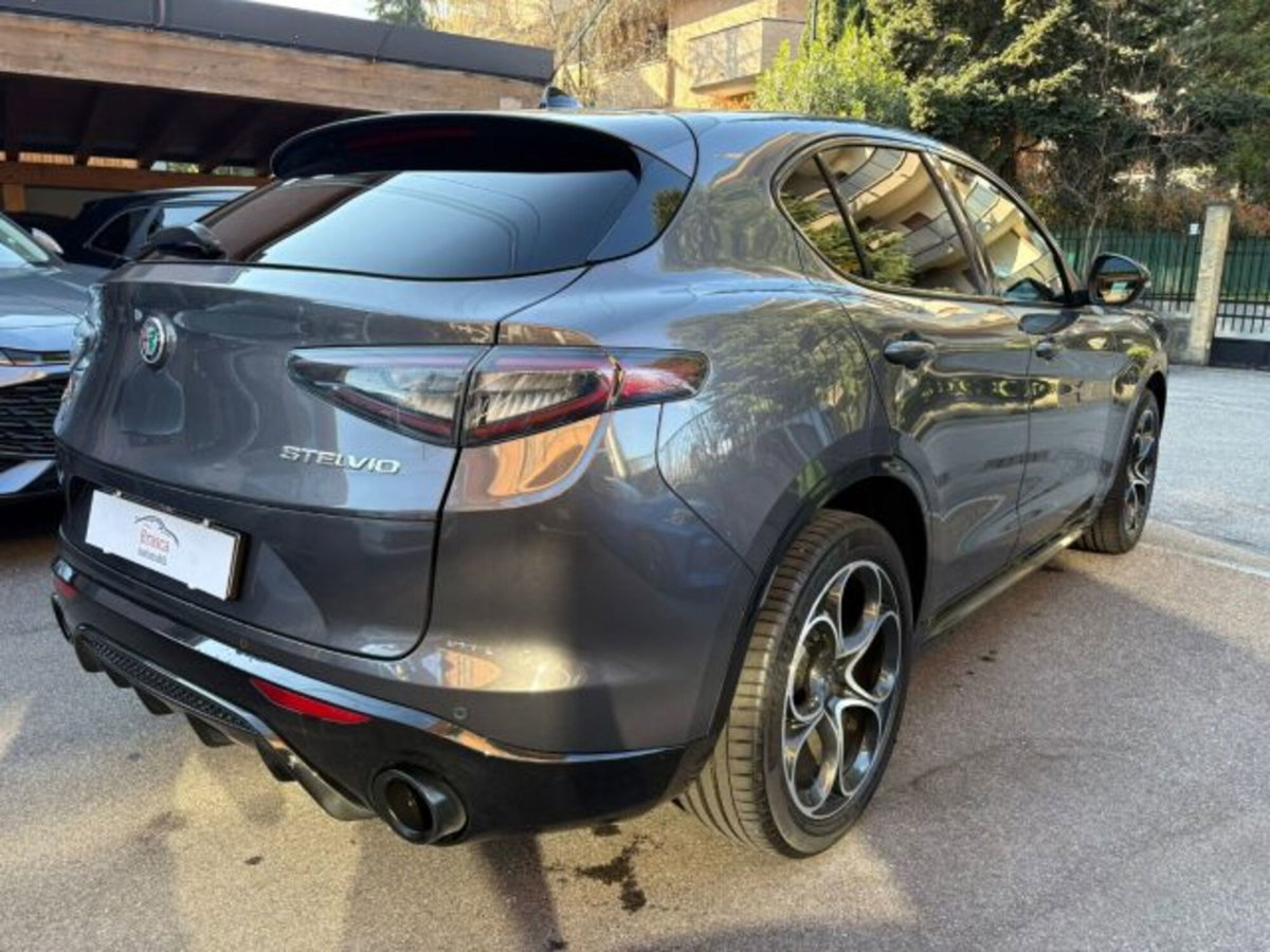 Alfa Romeo Stelvio Stelvio 2.2 Turbodiesel 210 CV AT8 Q4 Veloce (4)