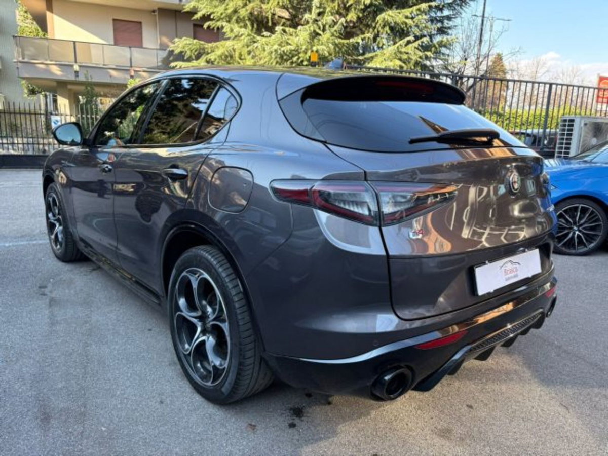 Alfa Romeo Stelvio Stelvio 2.2 Turbodiesel 210 CV AT8 Q4 Veloce (5)