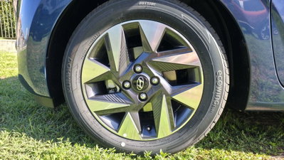Hyundai i10 1.0 mpi Connectline 63cv (20)