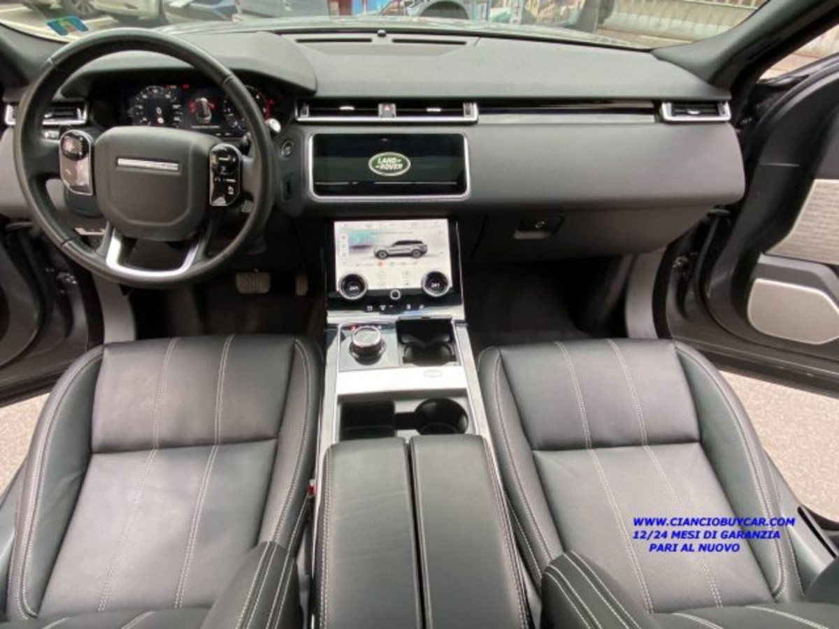 Land Rover Range Rover Velar 3.0D V6 275 CV (12)