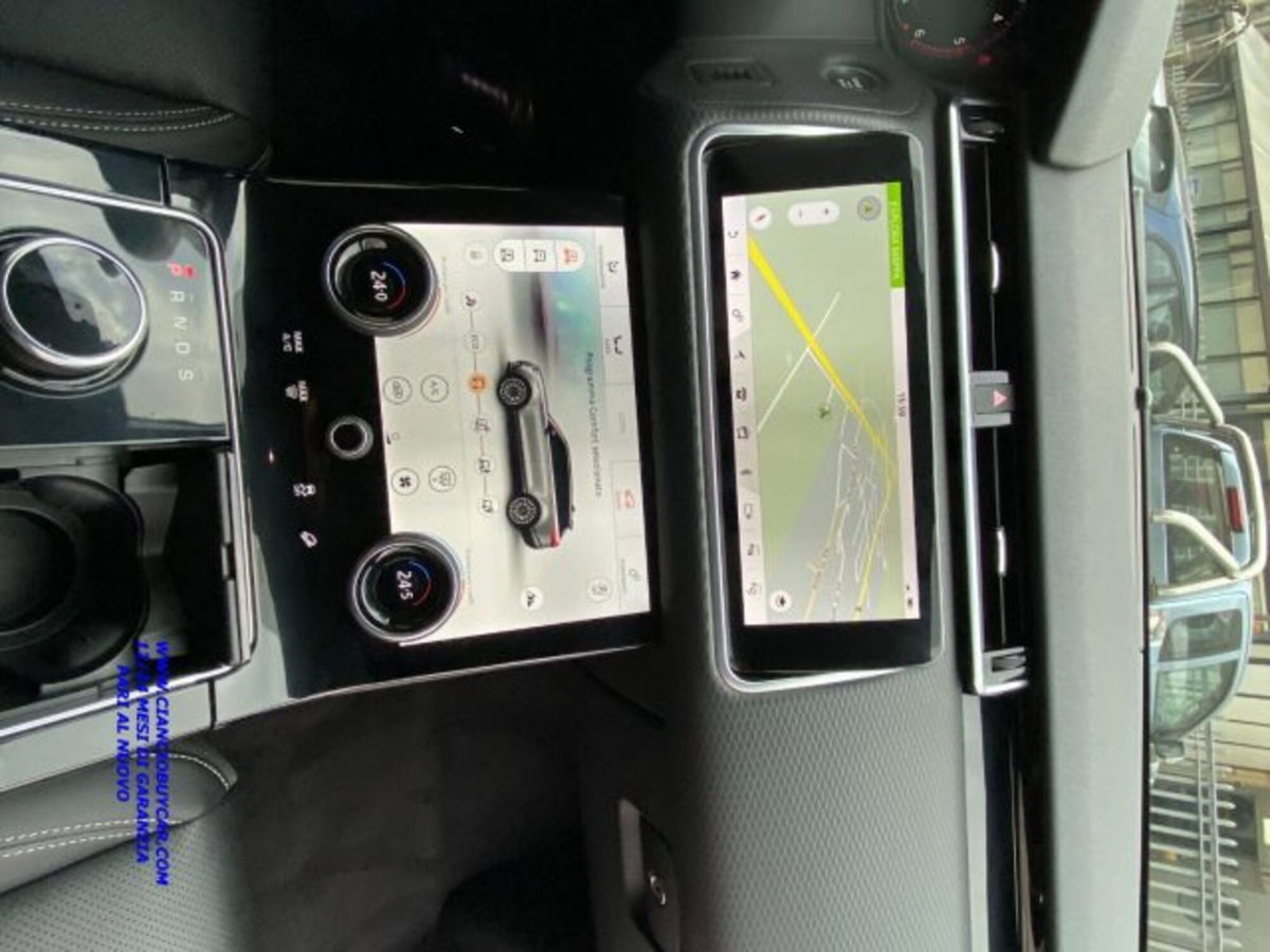 Land Rover Range Rover Velar 3.0D V6 275 CV (15)