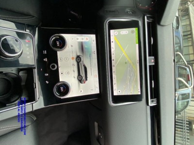 Land Rover Range Rover Velar 3.0D V6 275 CV (15)