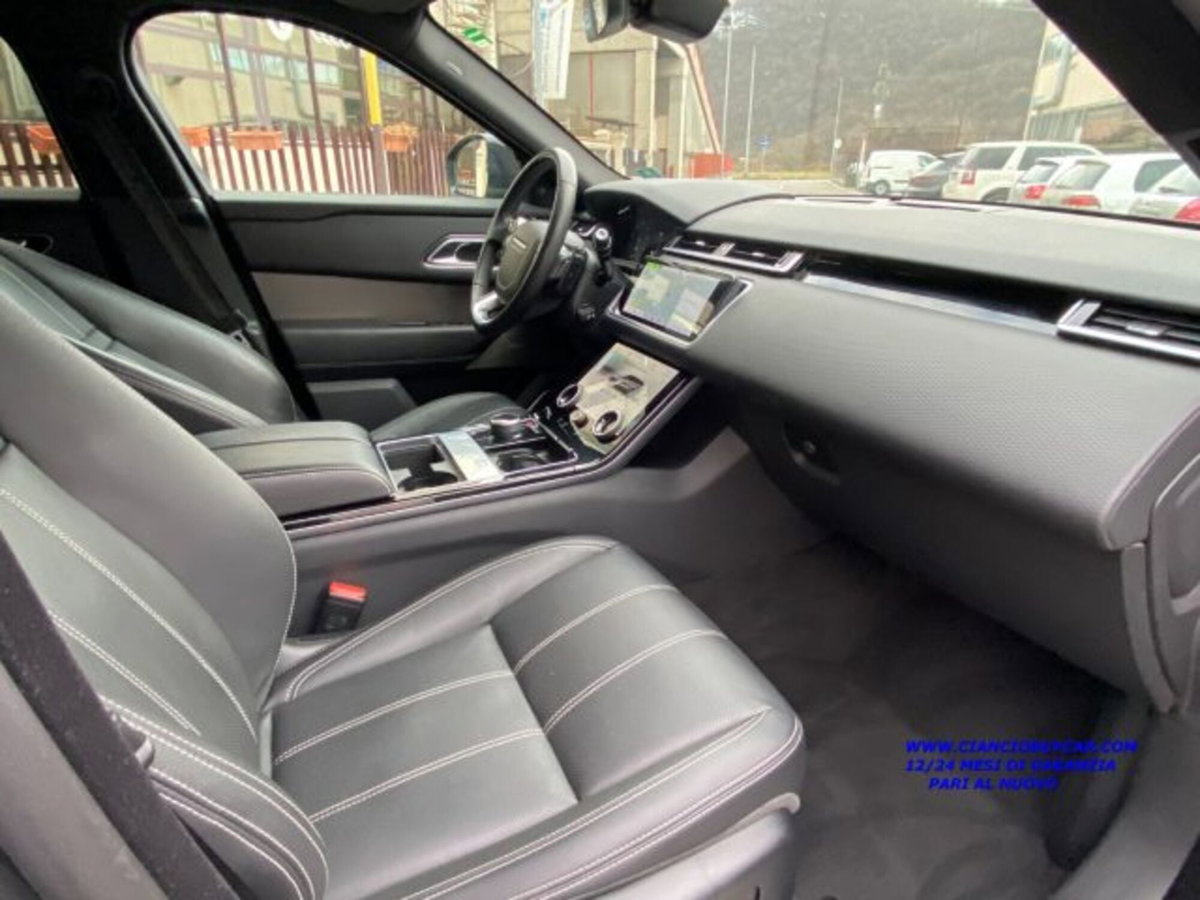 Land Rover Range Rover Velar 3.0D V6 275 CV (16)