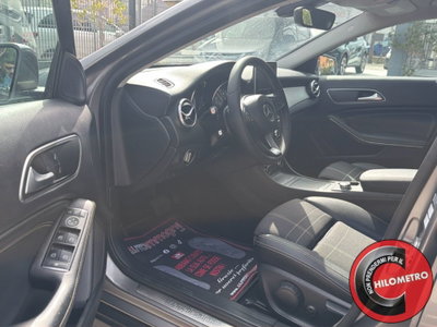 Mercedes-Benz GLA SUV 180 d Automatic Premium (14)