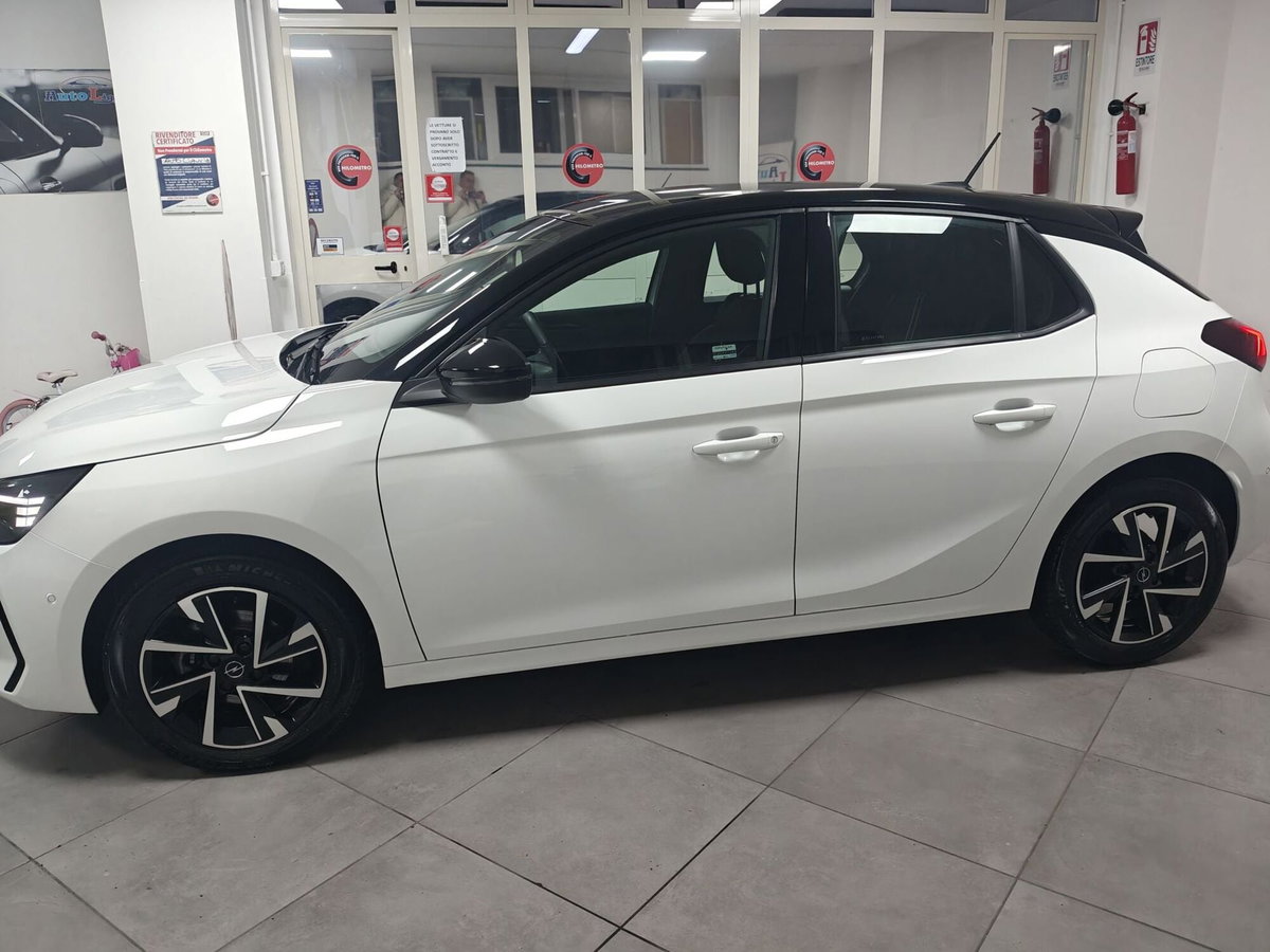 Opel Corsa 1.2 Corsa s&s 75cv (4)