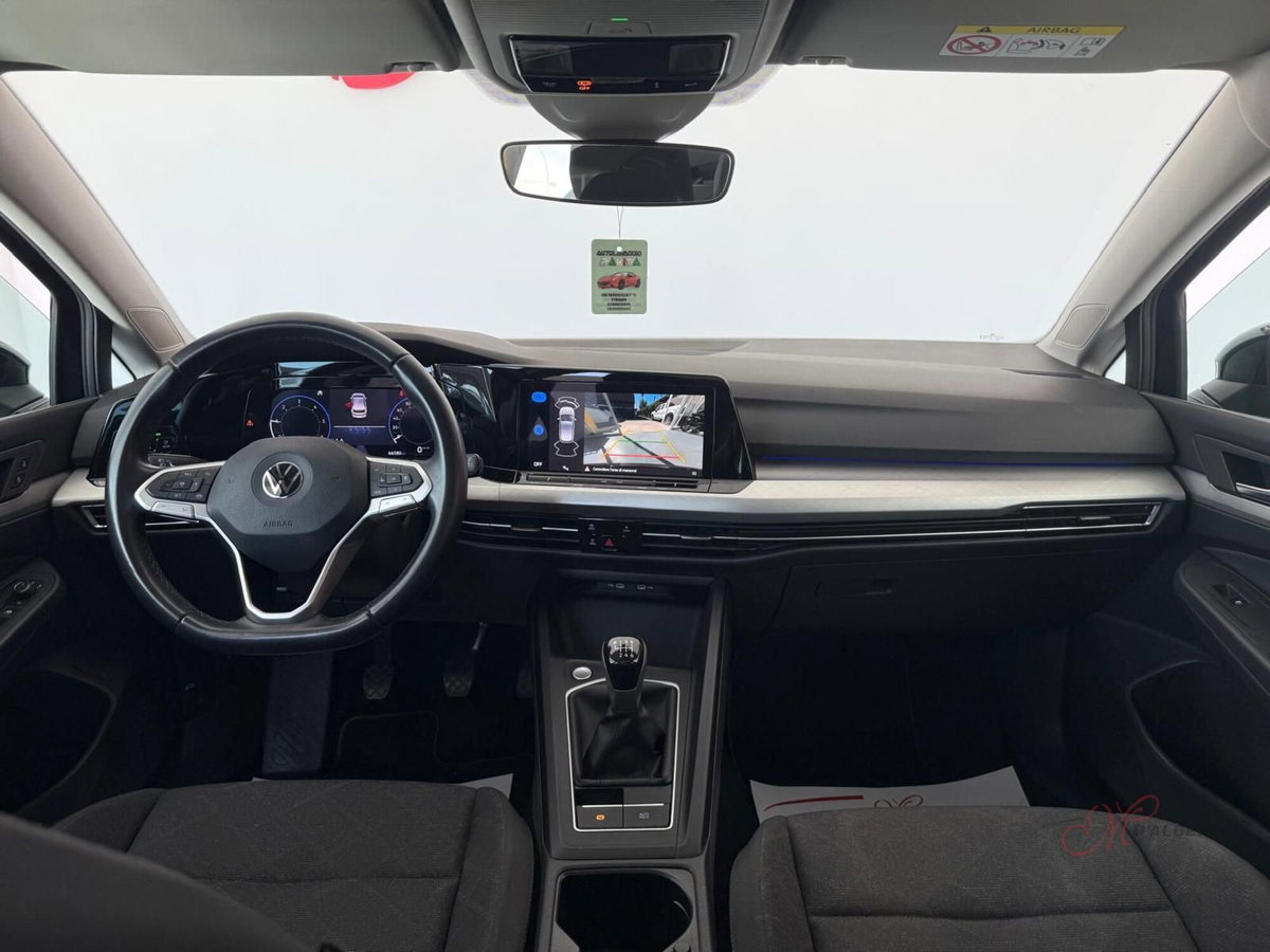 Volkswagen Golf 2.0 tdi Life 115cv (16)