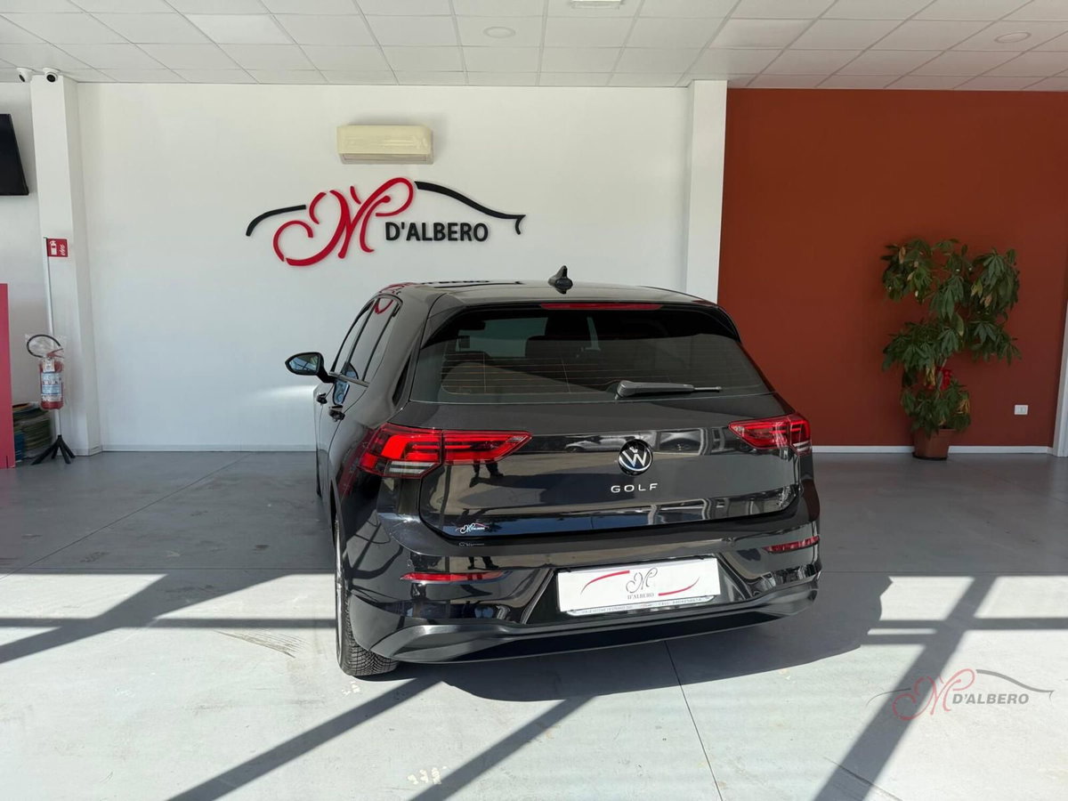 Volkswagen Golf 2.0 tdi Life 115cv (7)