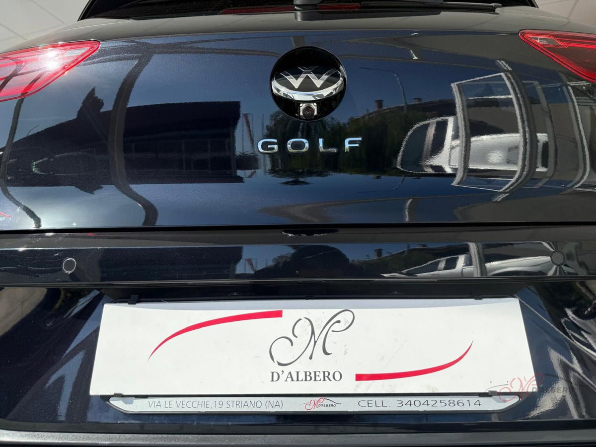 Volkswagen Golf 2.0 tdi Life 115cv (8)