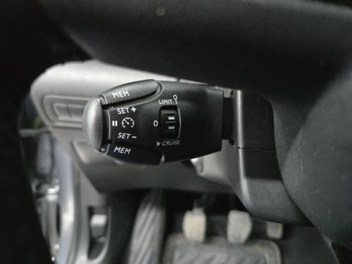 Citroen C3 Aircross BlueHDi 110 S&S Shine Pack (6)