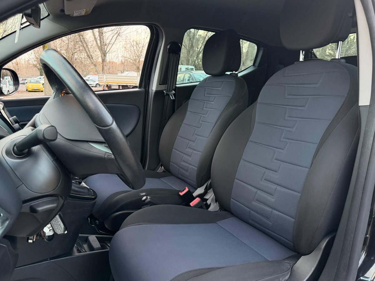 Lancia Ypsilon 1.0 FireFly 5 porte S&S Hybrid Ecochic Silver (9)