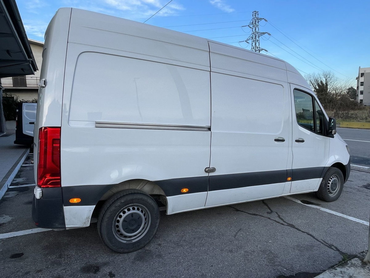 Mercedes-Benz Sprinter F37/35 311 CDI RWD TA Furgone (5)