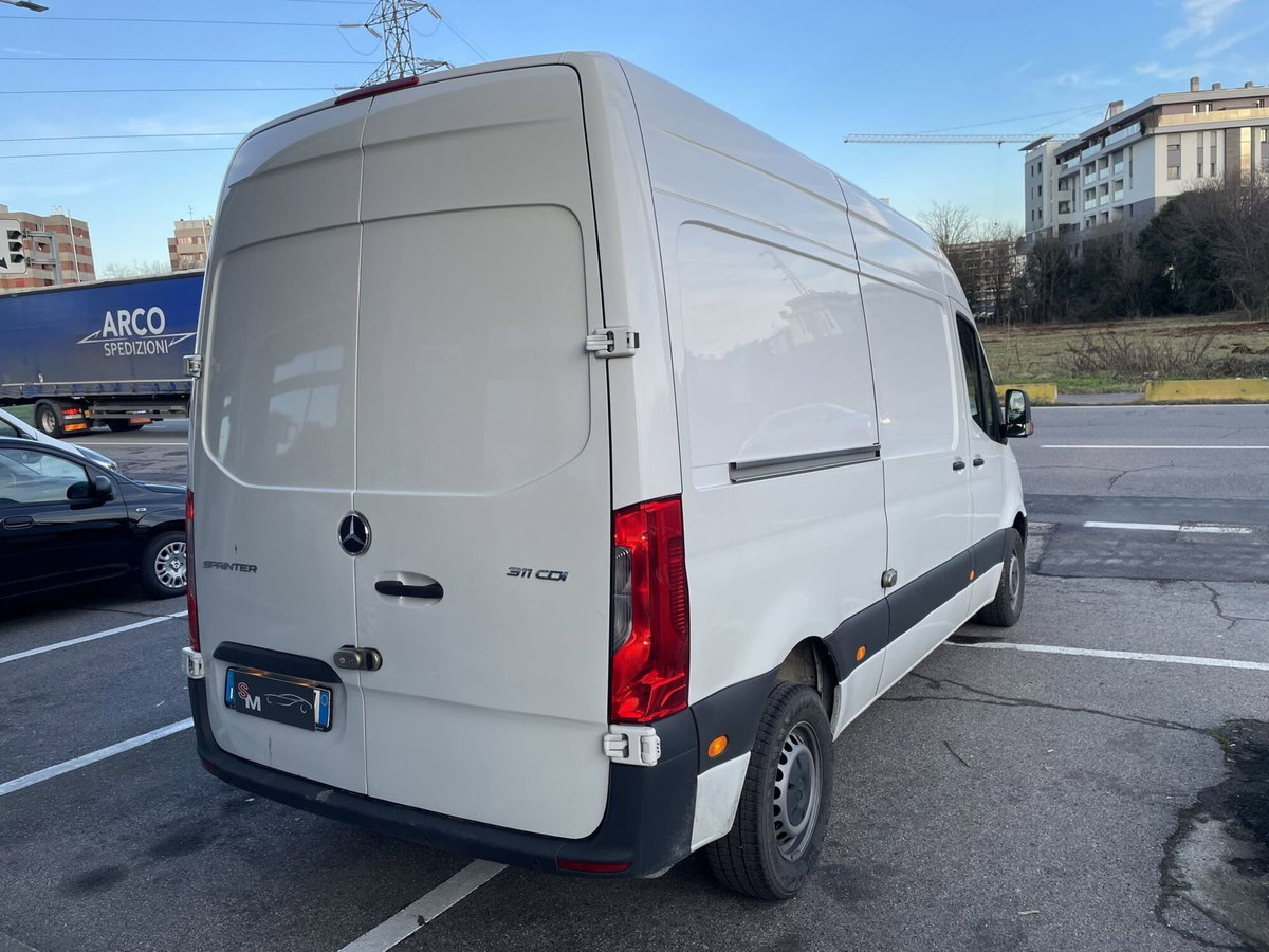 Mercedes-Benz Sprinter F37/35 311 CDI RWD TA Furgone (8)