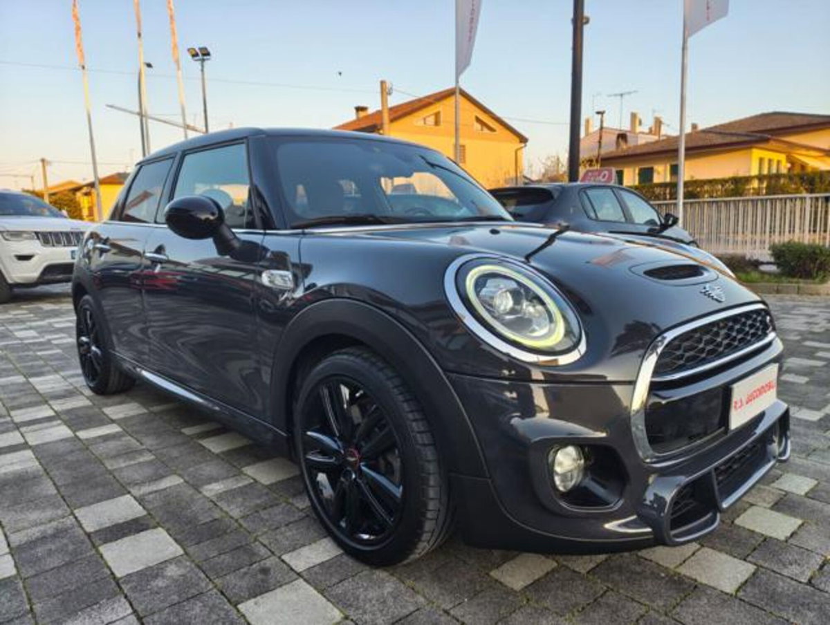 MINI Mini 2.0 Cooper S 5 porte (3)