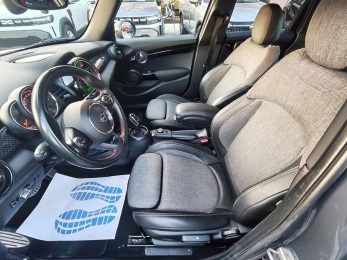 MINI Mini 2.0 Cooper S 5 porte (6)