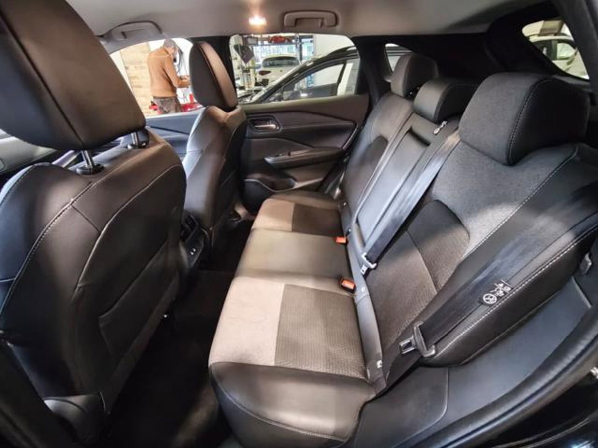 Nissan Qashqai 1.3 mhev N-Connecta 2wd 140cv (13)