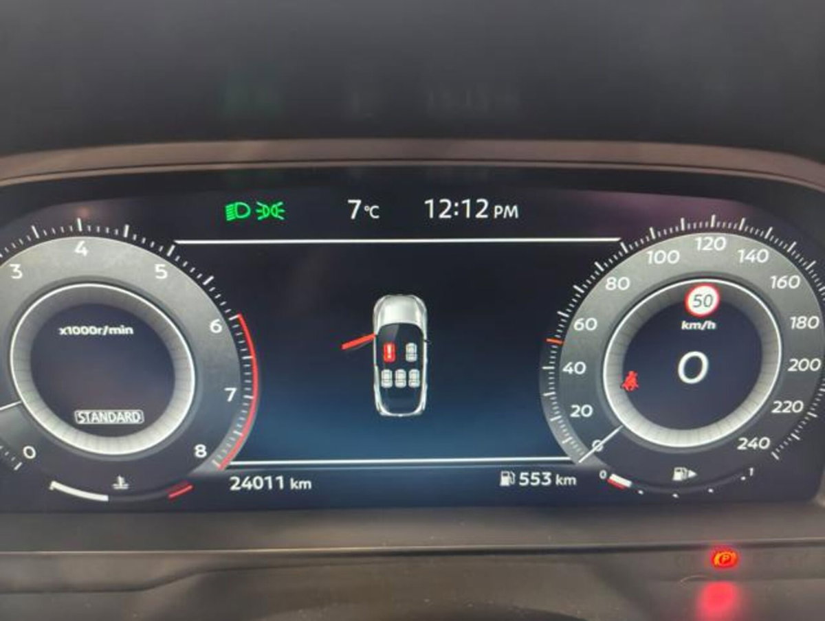 Nissan Qashqai 1.3 mhev N-Connecta 2wd 140cv (8)