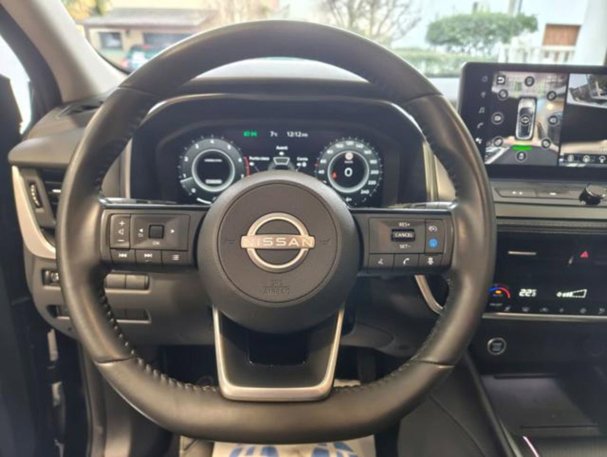 Nissan Qashqai 1.3 mhev N-Connecta 2wd 140cv (7)
