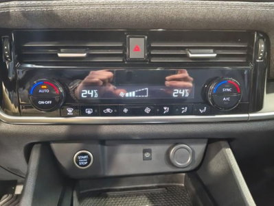 Nissan Qashqai 1.3 mhev Acenta 2wd 158cv xtronic (11)