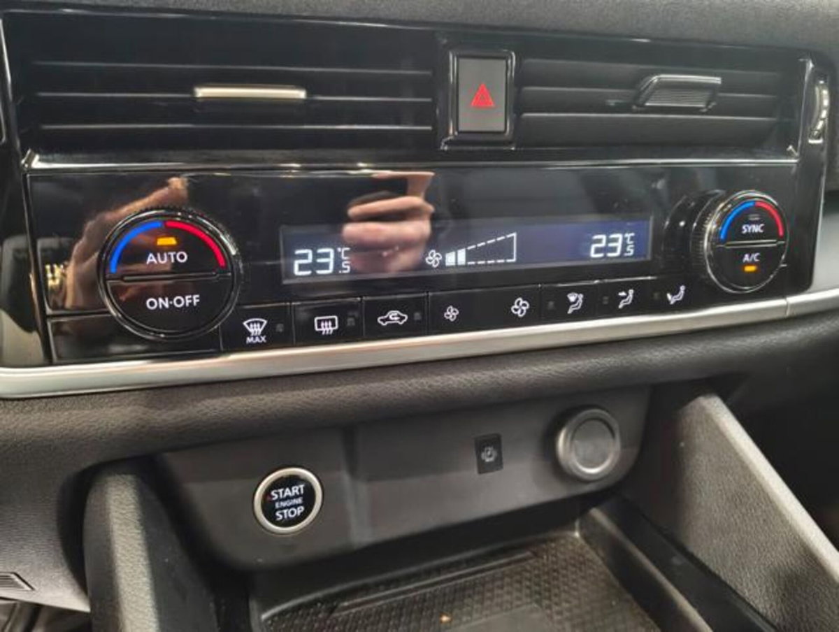 Nissan Qashqai 1.3 mhev Acenta 2wd 158cv xtronic (11)
