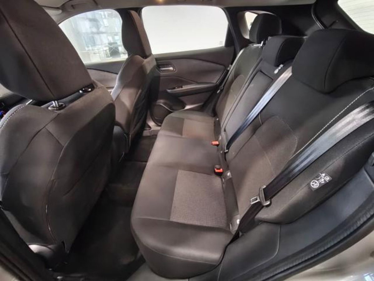 Nissan Qashqai 1.3 mhev Acenta 2wd 158cv xtronic (12)