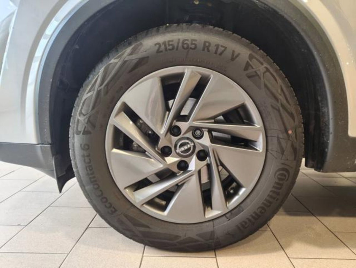 Nissan Qashqai 1.3 mhev Acenta 2wd 158cv xtronic (15)