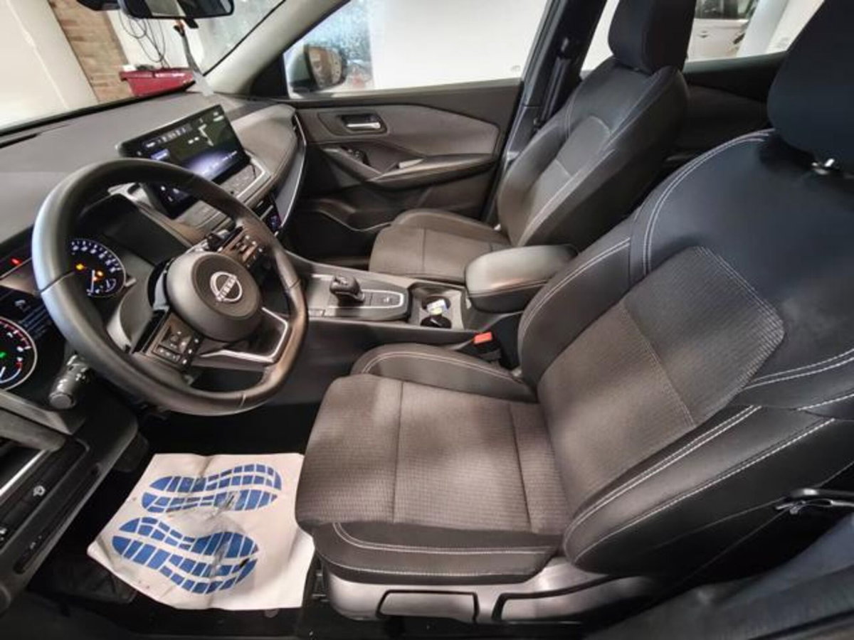 Nissan Qashqai 1.3 mhev Acenta 2wd 158cv xtronic (4)