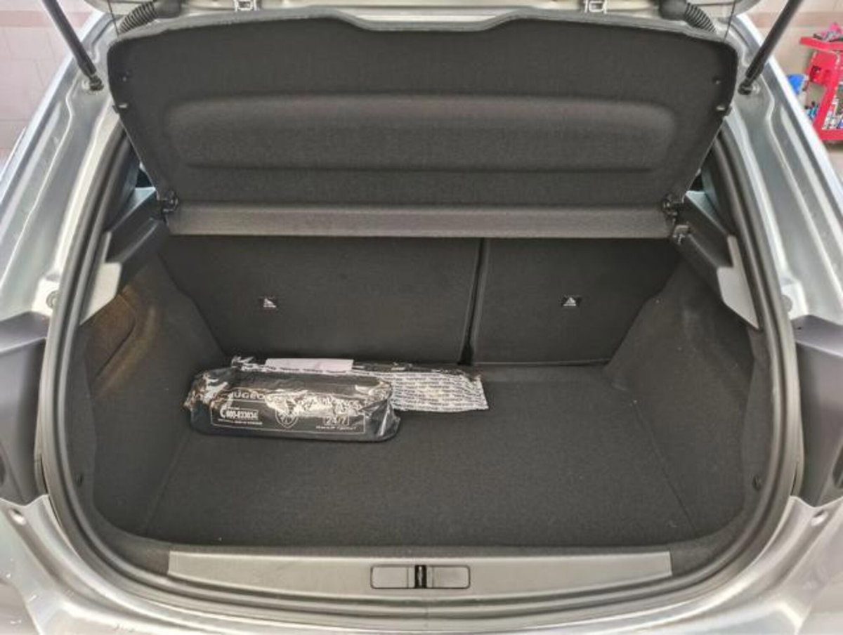 Peugeot 208 1.2 hybrid Active 100cv e-dcs 6 (14)