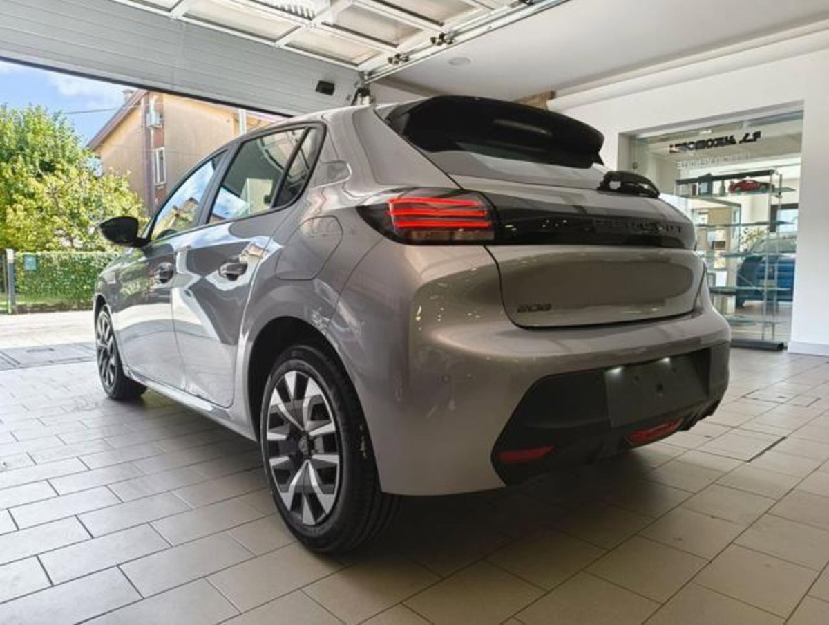 Peugeot 208 1.2 hybrid Active 100cv e-dcs 6 (4)